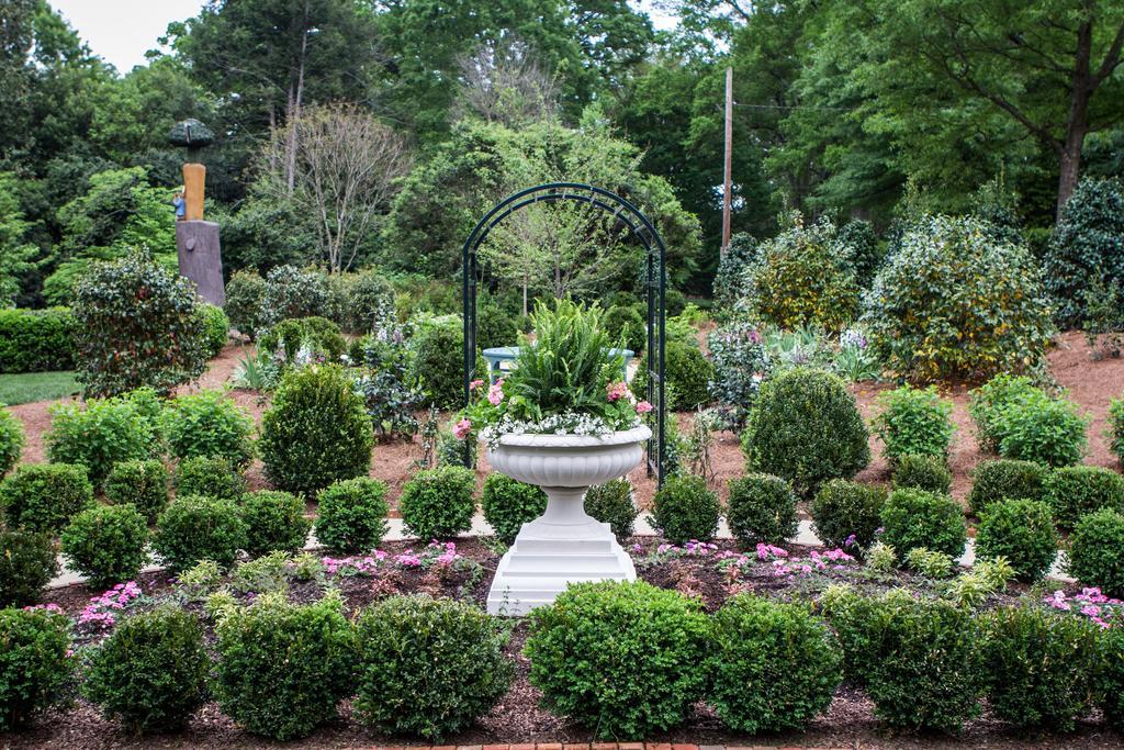 The Duke Mansion Bed & Breakfast Charlotte Dış mekan fotoğraf