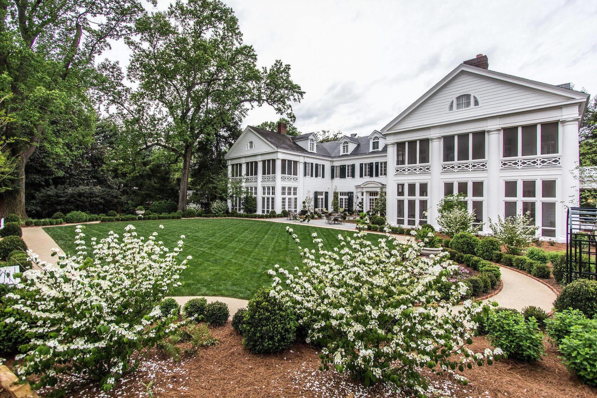 The Duke Mansion Bed & Breakfast Charlotte Dış mekan fotoğraf